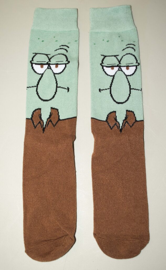 SpongeBob Men's  Socks Size 8-12